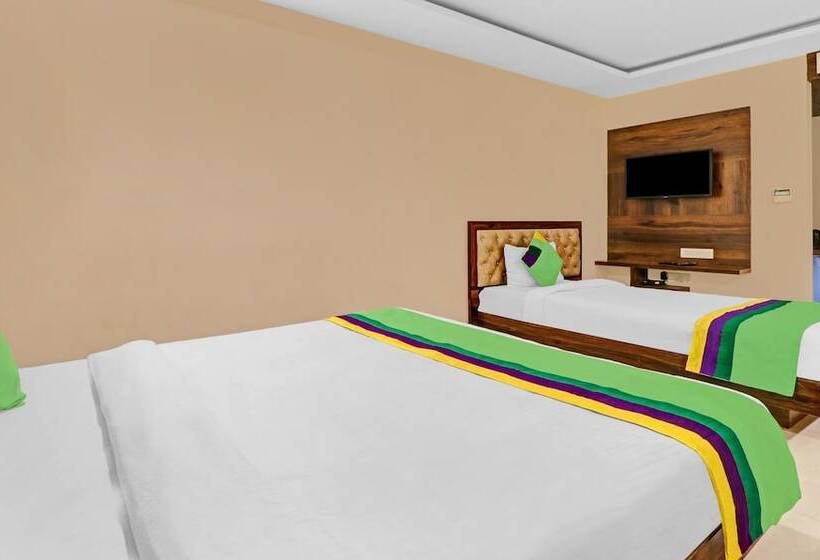 ホテル Treebo Krishnam Boutique