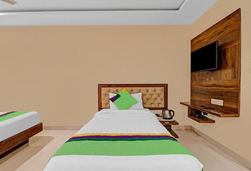 ホテル Treebo Krishnam Boutique