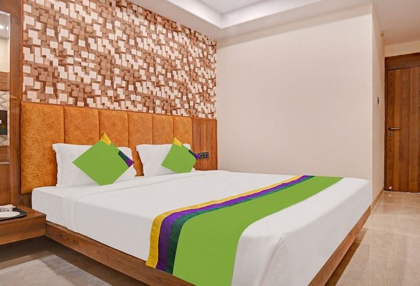 Отель Treebo Merit