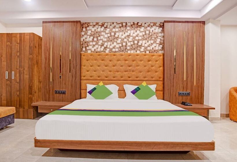 Отель Treebo Merit