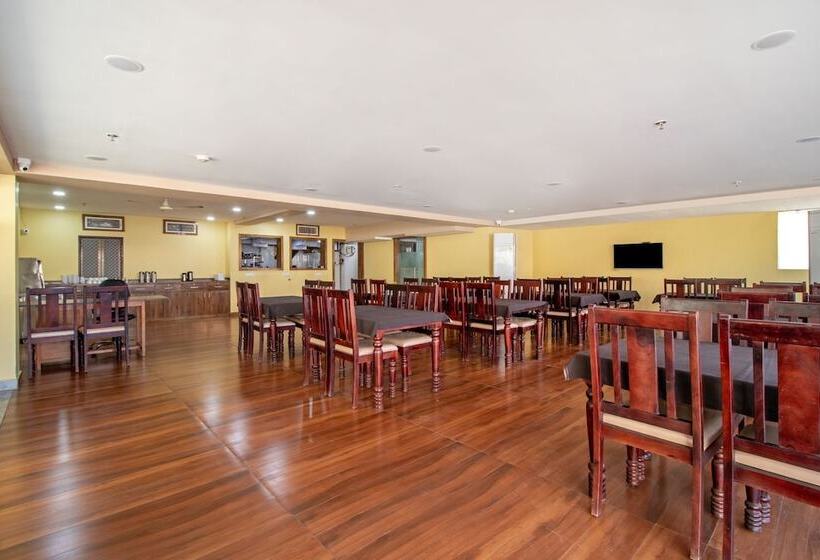 Hotel Treebo Sonal Palace, Near Umaid Bhawan Palace