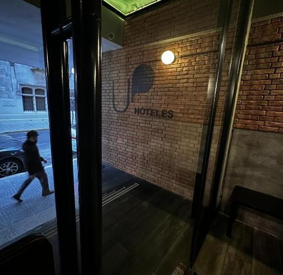 هتل Up Barrio Norte