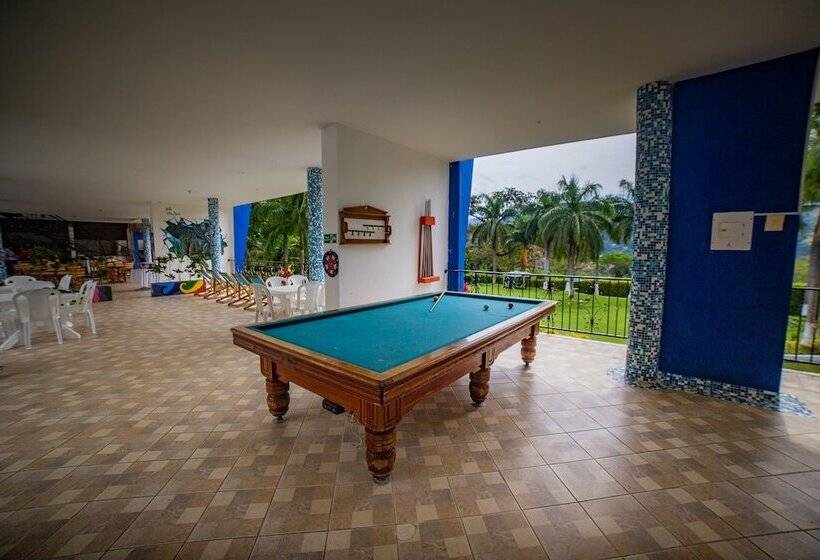 בית מלון כפרי Villa Alicia