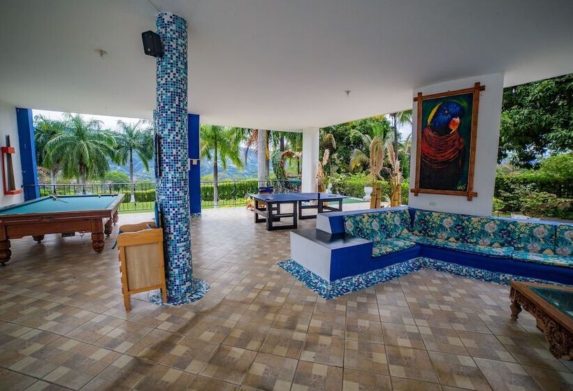 בית מלון כפרי Villa Alicia