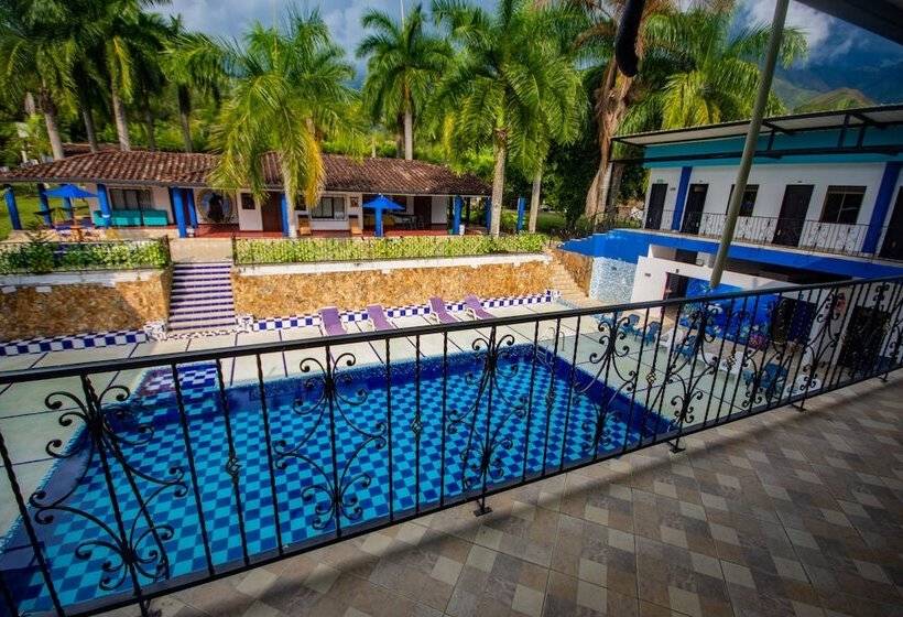 בית מלון כפרי Villa Alicia