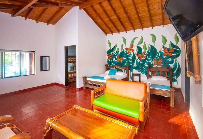 בית מלון כפרי Villa Alicia