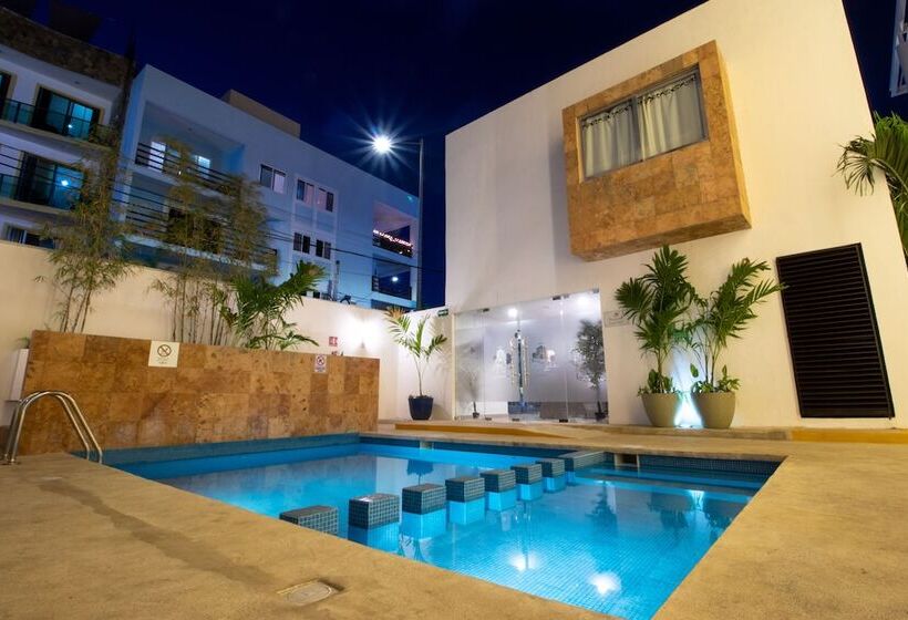בית מלון כפרי Villas Segovia Playa Del Carmen