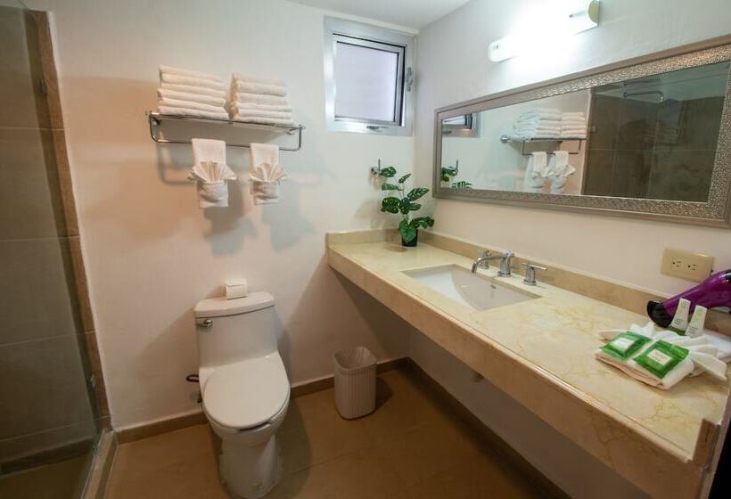 בית מלון כפרי Villas Segovia Playa Del Carmen