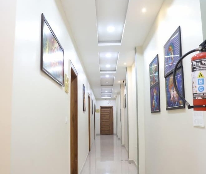 Отель Virasat Palace By Grb