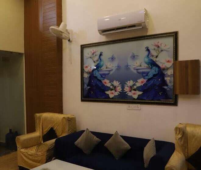 Отель Virasat Palace By Grb