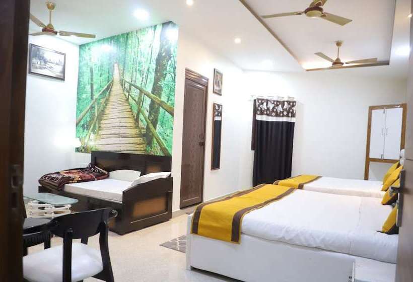 Отель Virasat Palace By Grb