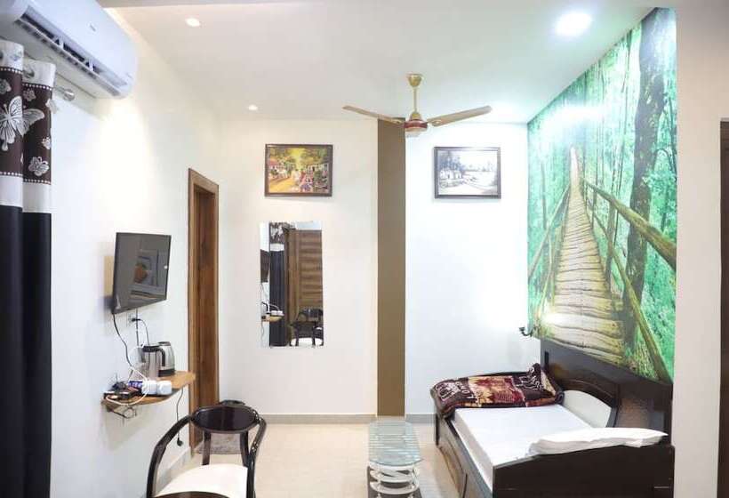 Отель Virasat Palace By Grb