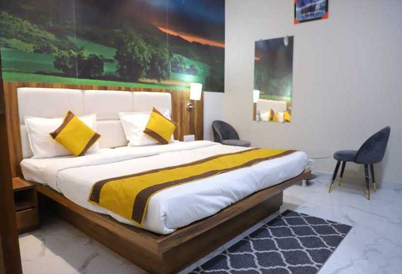 Отель Virasat Palace By Grb