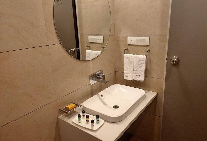 Hotel Vits The Somnath Gateway