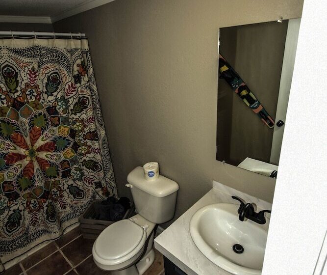 فندق Willow Springs Marina