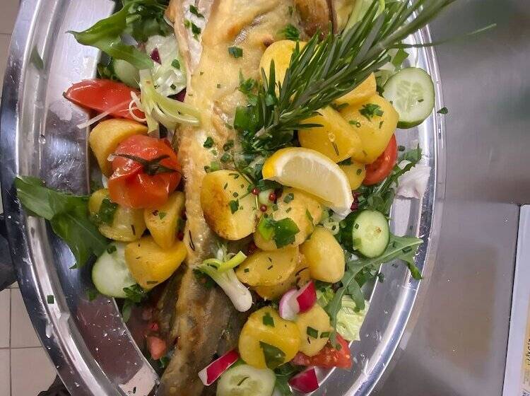 فندق Und Restaurant Windland