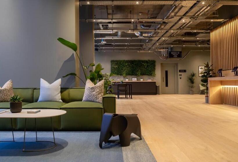 호텔 Zedwell Greenwich