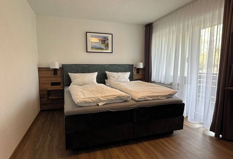 هتل Zum Bayrischen Wirt