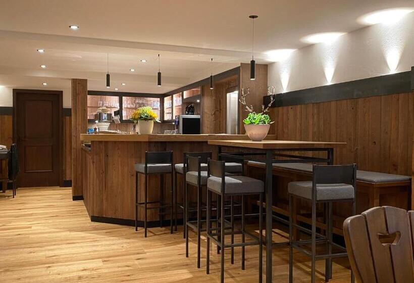 هتل Zum Bayrischen Wirt