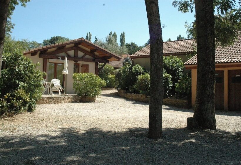 Jardins Du Castel Gîtes Annick Et J Paul