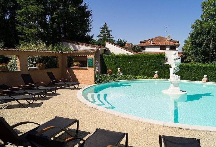 Jardins Du Castel Gîtes Annick Et J Paul