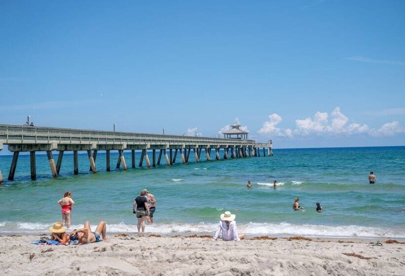Kasa Las Palmas Pompano Beach