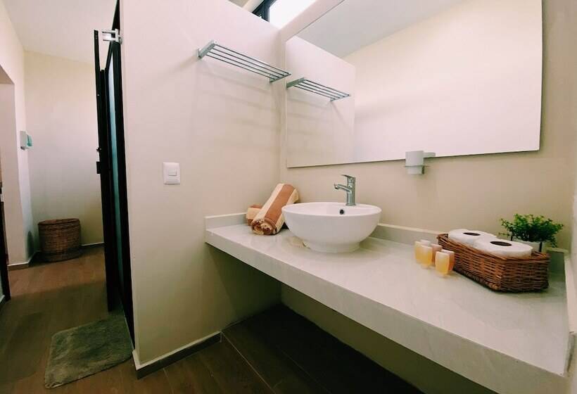 Lechuga De Mar Tulum With Pool And Beach Club Access