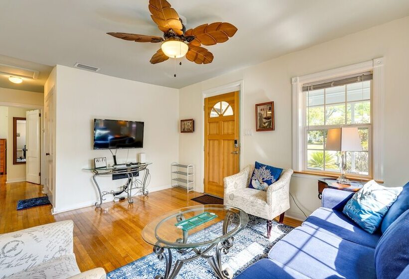 Lovely Panama City Cottage: Walk To Bayside Beach!