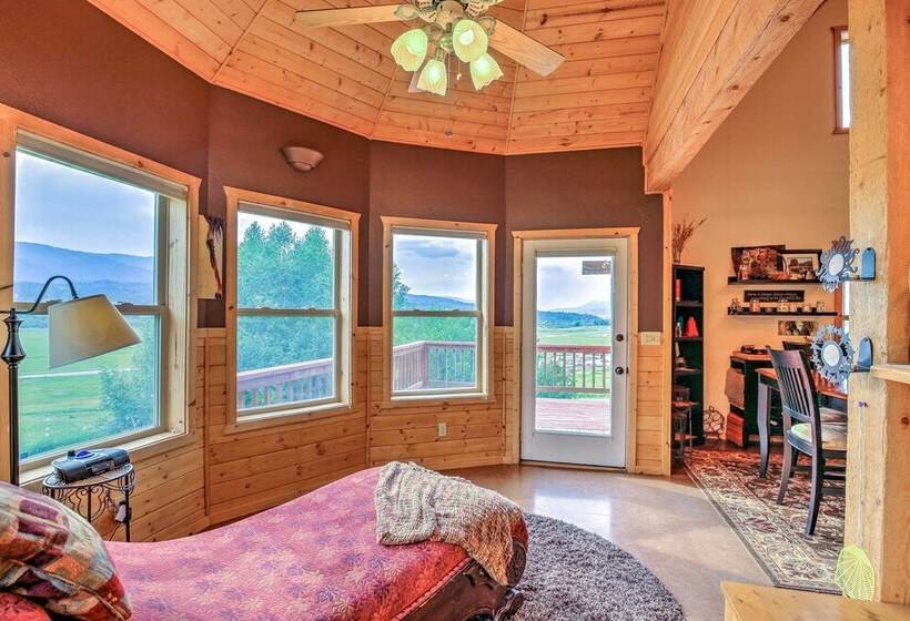 Luxe Alpine Cabin W/ Wraparound Deck & Mtn Views!
