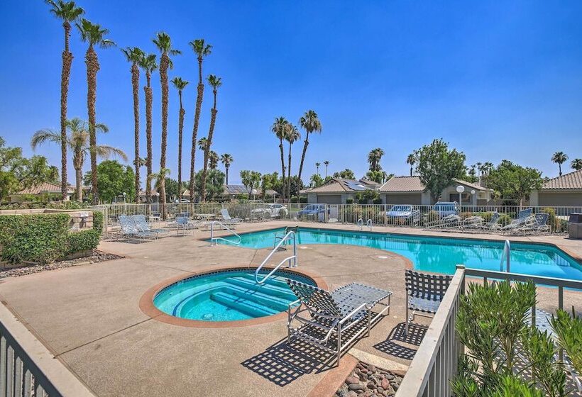 Palm Desert Retreat W/ Private Pool, Near Golf!