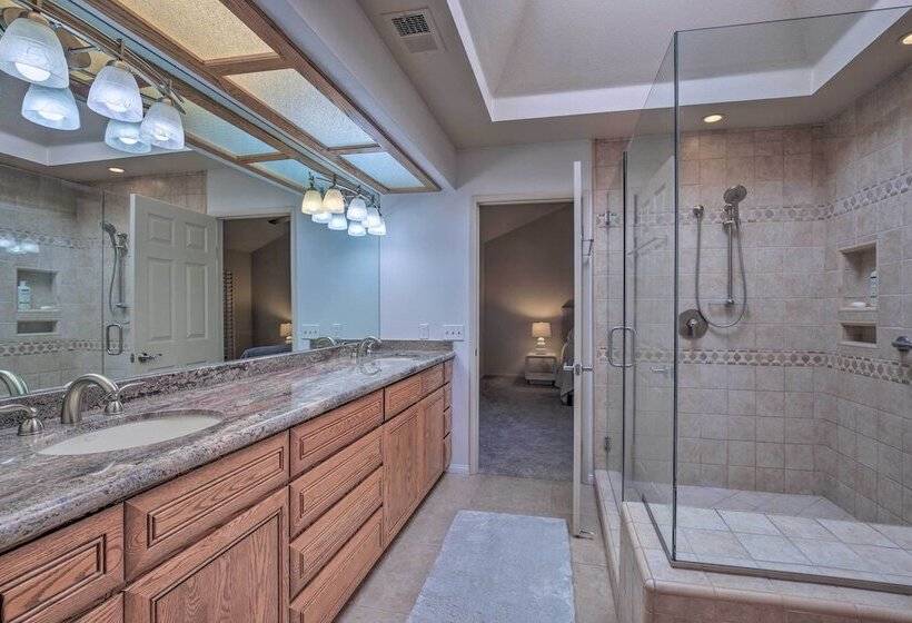 Palm Desert Retreat W/ Private Pool, Near Golf!