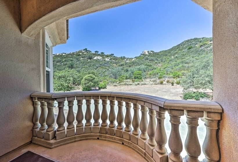 Luxurious Murrieta Retreat W/ Mountain Views!