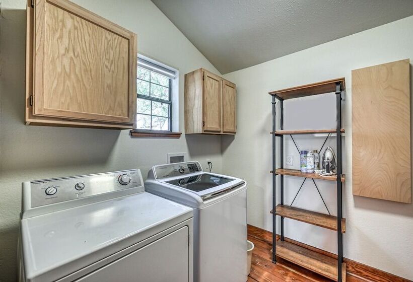 Luxury 23 Acre Ranch With Hottub Near Alamosprings