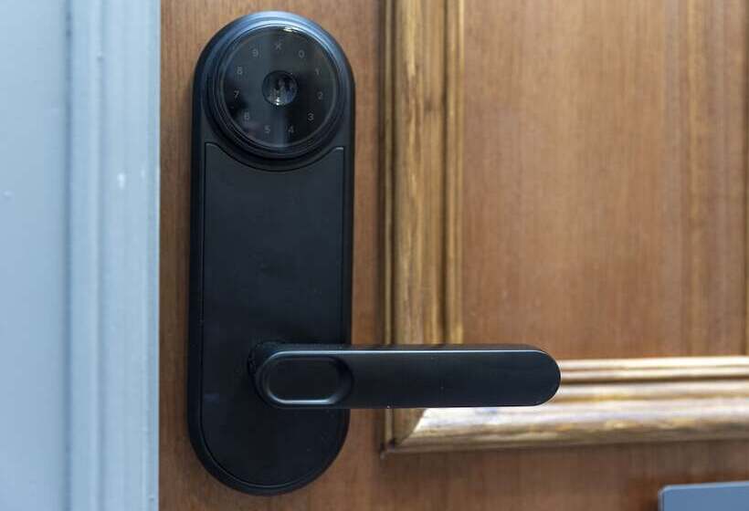 Mono Suites New Town