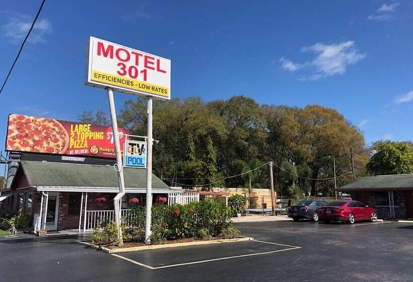 Motel 301