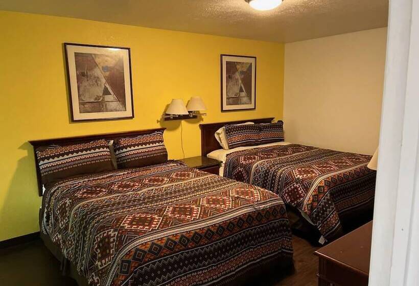 فندق على الطريق Vernals Best Value Inn