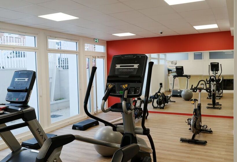 Nemea Appart Hôtel Coliseum Amiens Centre