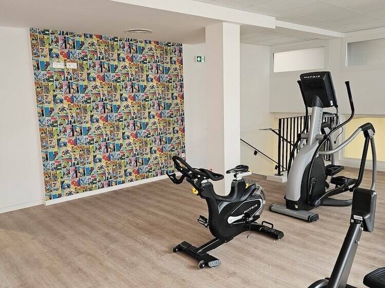 Nemea Appart Hôtel Coliseum Amiens Centre