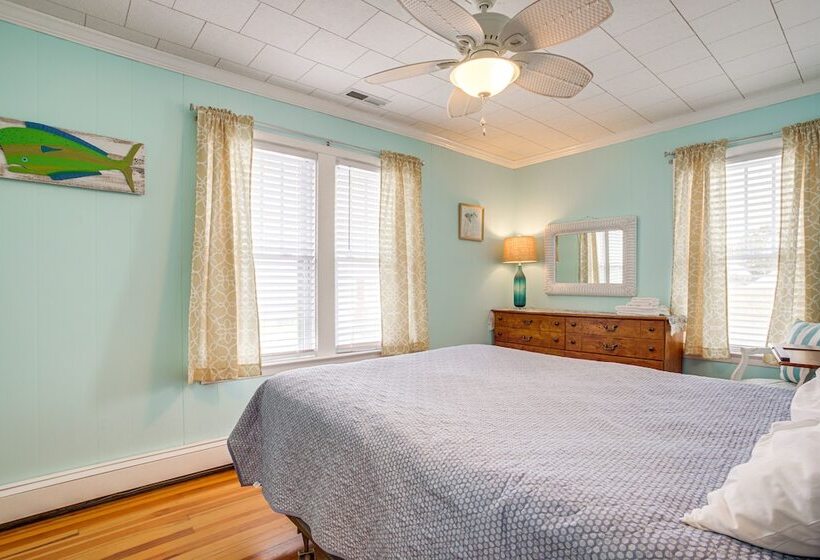 Ocean City Escape W/ Cozy Porch: Walk To Boardwalk