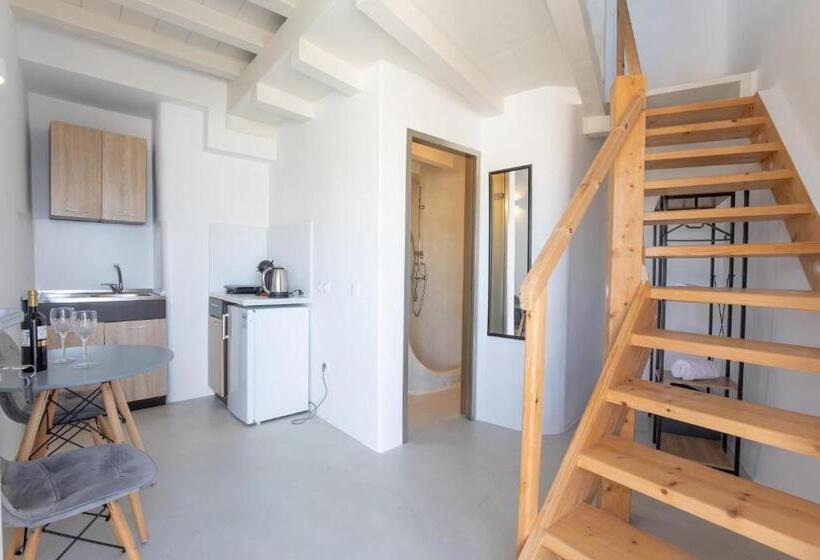 بنسيون Crystal Suites