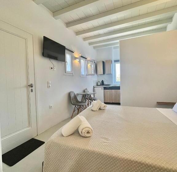 بنسيون Crystal Suites