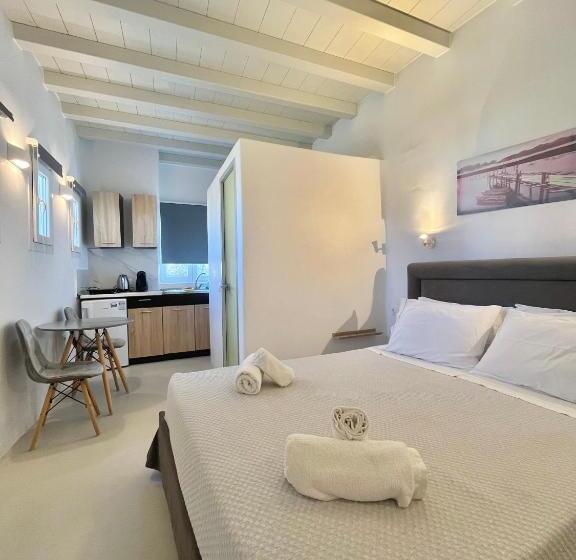 بنسيون Crystal Suites