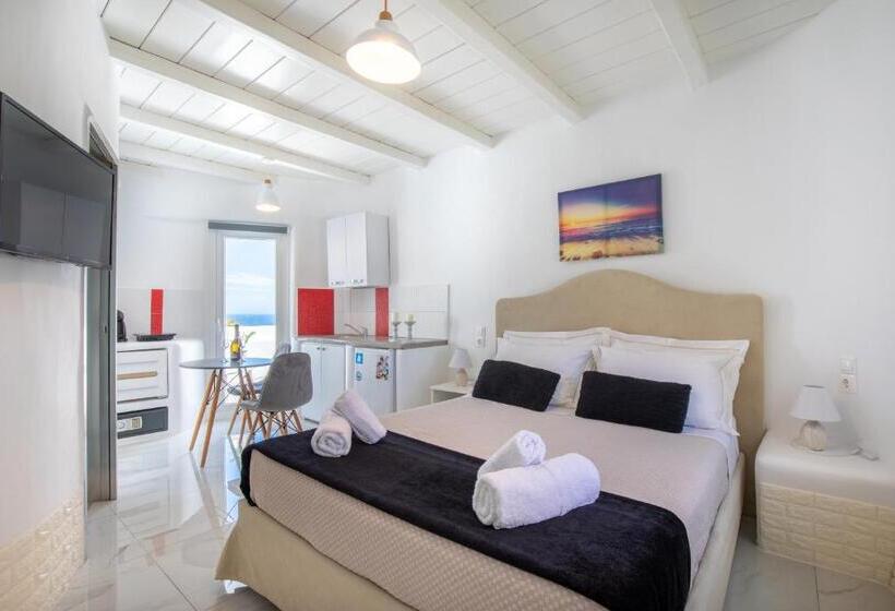 بنسيون Crystal Suites