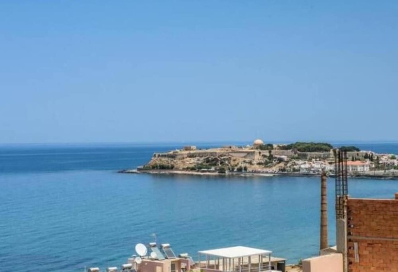 פנסיון Vivian Art Apartments