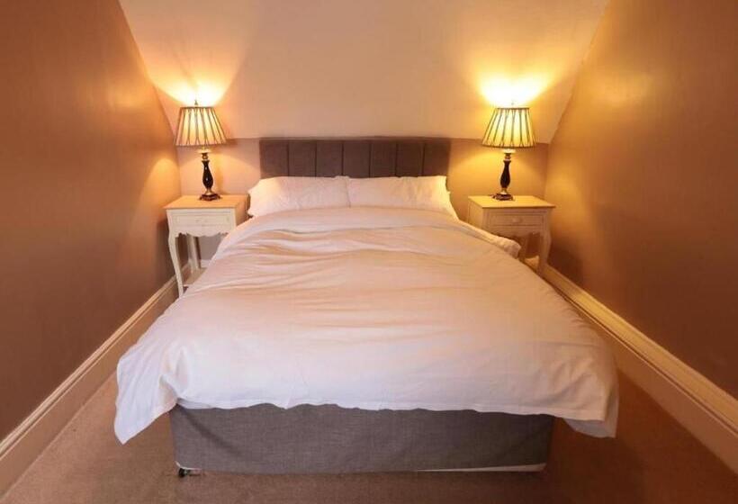 膳宿费 The White Horse, Empingham