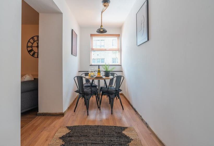 بنسيون Woodbury 6 2