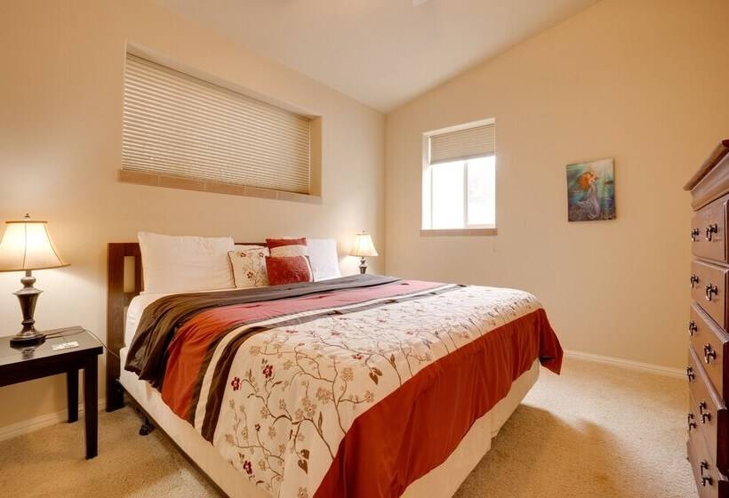 Pet Free Oceanfront Home W/ Hot Tub & Beach Access