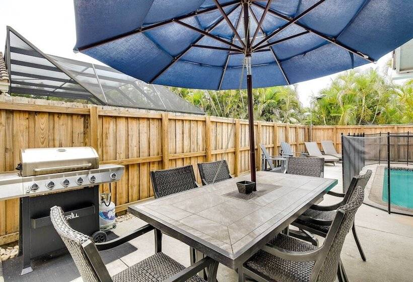 Pet Friendly Paradise W/ Pool ~ 6 Mi To Beach!