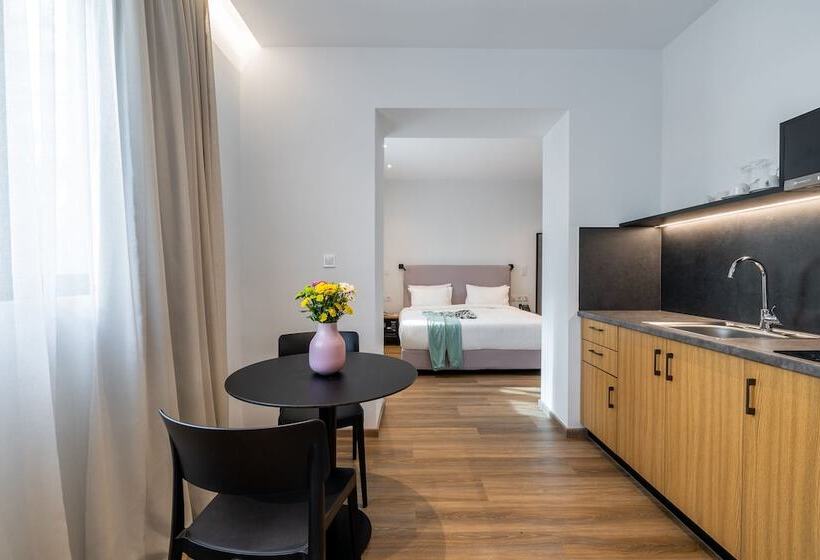 Pnoe Urban Living
