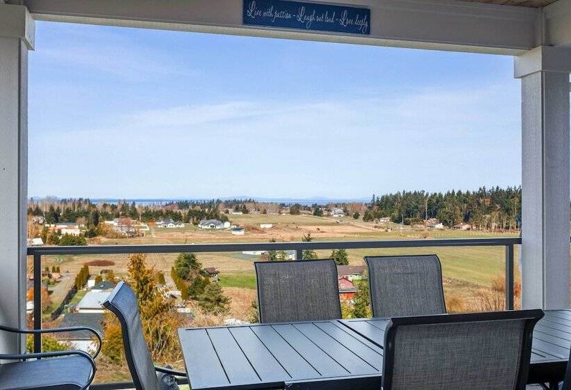 Port Angeles Home: 7 Mi To Olympic Natl Park!